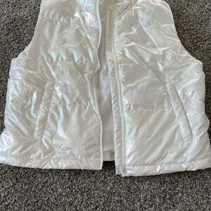 Xersion Iridescent White Puffer Vest girls 3xl